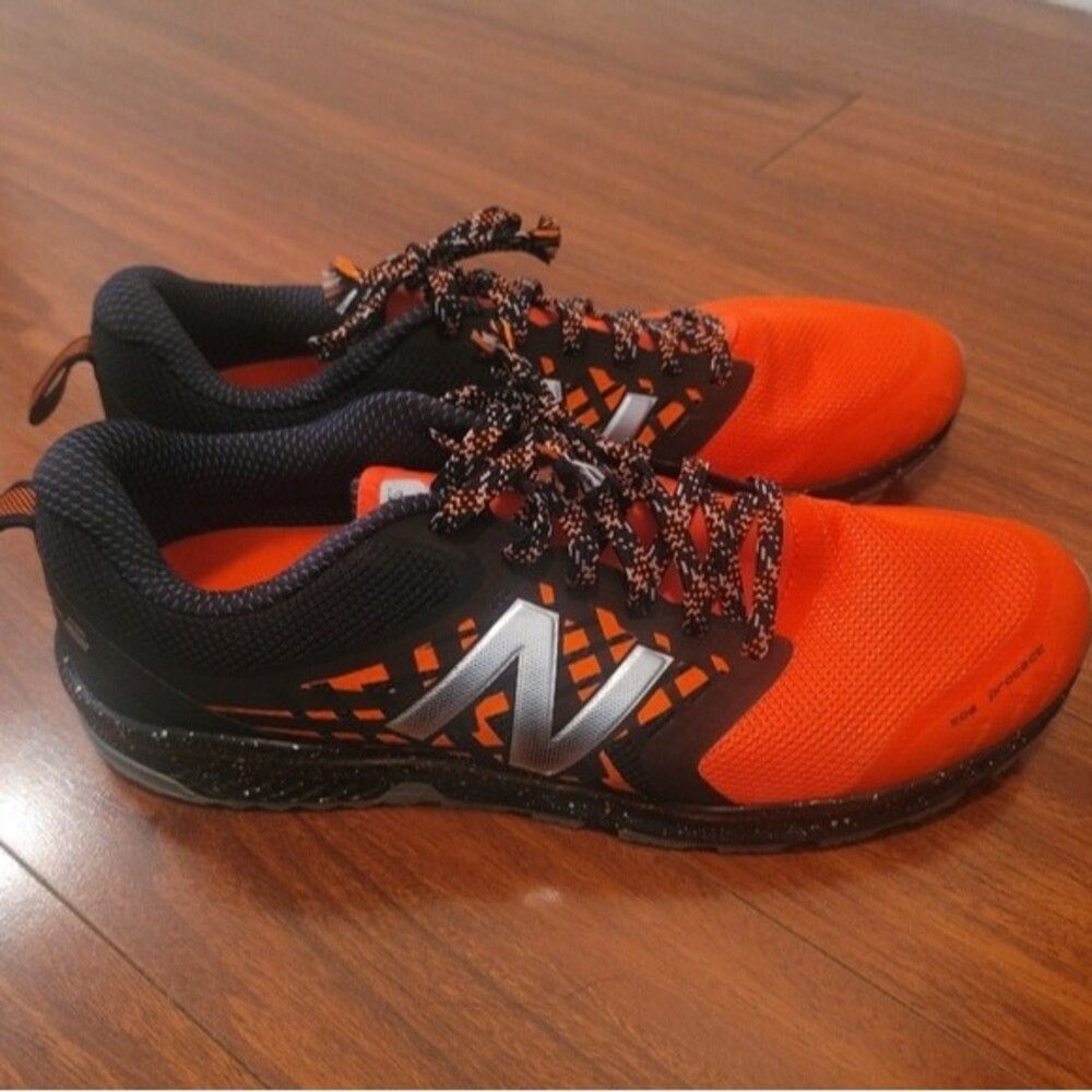New Balance FuelCore Orange & Black Sneakers Size 13